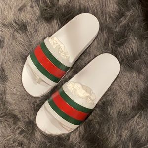 Gucci Pursuit '72 Rubber Slide Sandals